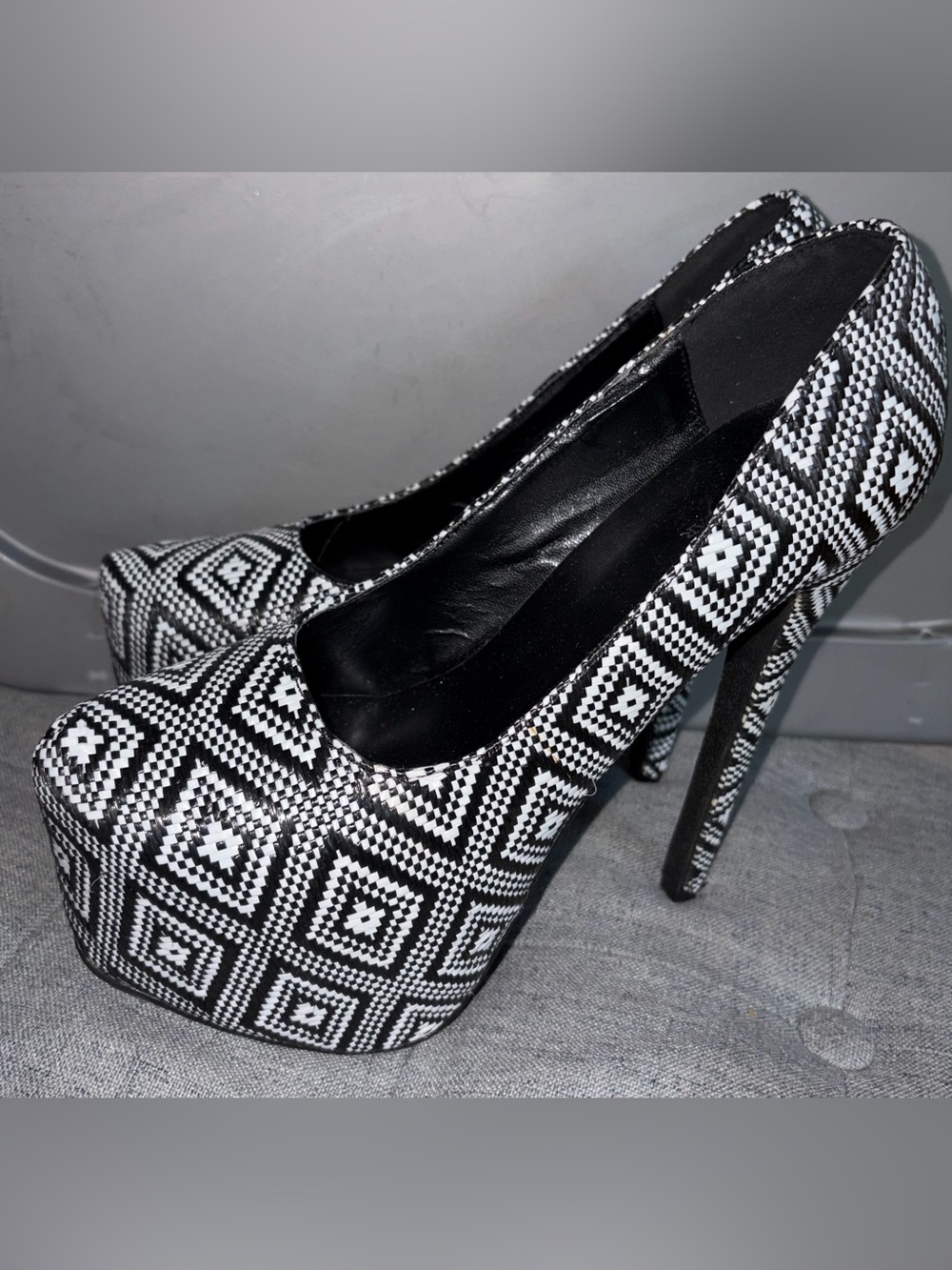 Black & White Geometric Platform Stiletto Pumps